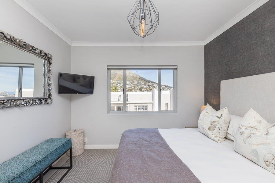 To Let 1 Bedroom Property for Rent in Sea Point Western Cape